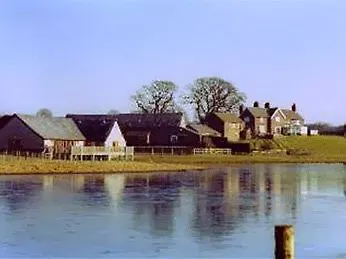 Sandhole Farm Guest House-1